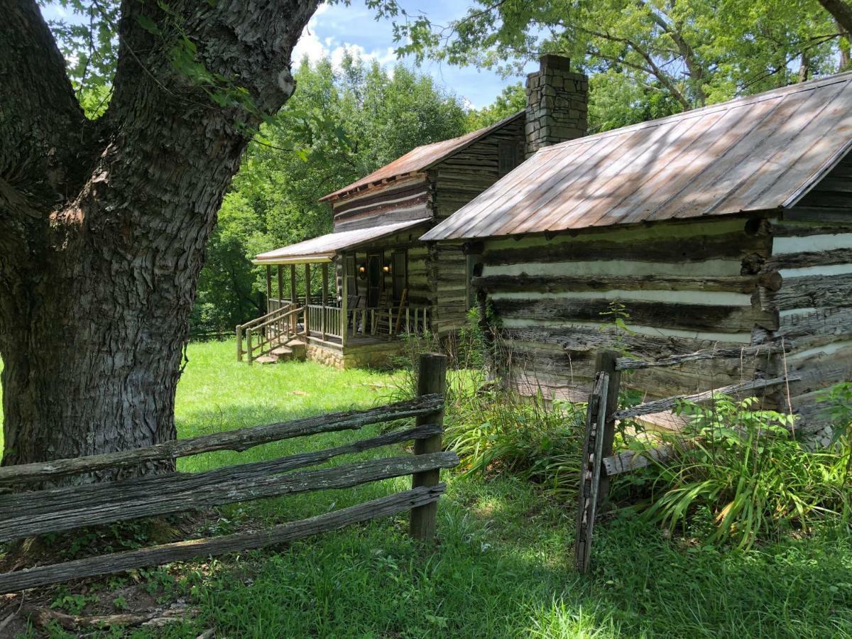 Smoky Mountain Romantic Handcrafted Cabins Sevierville Buitenkant foto