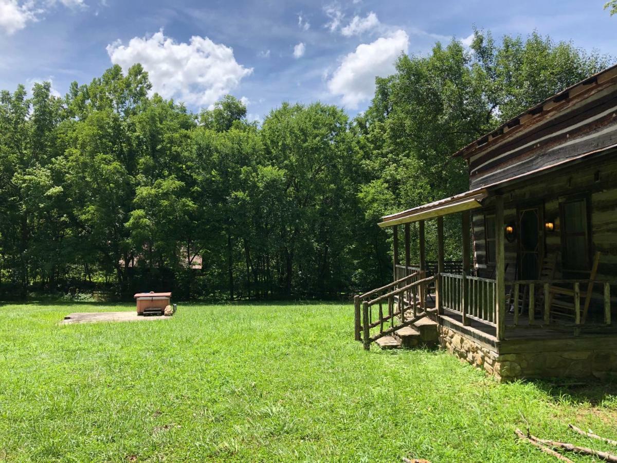 Smoky Mountain Romantic Handcrafted Cabins Sevierville Buitenkant foto